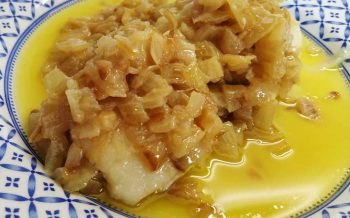bacalao encebollao